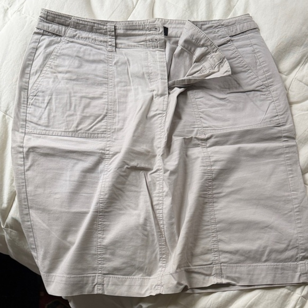 Talbots Petite Light Gray Skirt